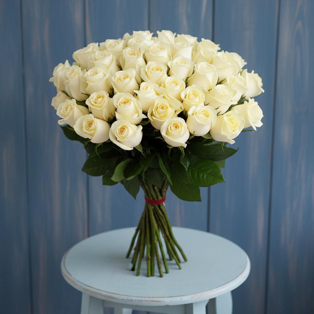 Букет 51 Белая роза Эдлесс Лав в Боброве