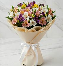Букет цветов из:  Альстромерии в Боброве
