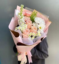 Букет цветов из:  Хризантемы и Розы в Боброве