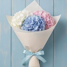 Букет цветов из:  Гортензия в Боброве