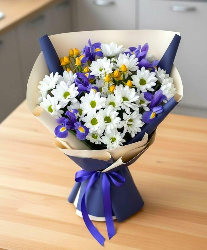 Букет цветов из: Розы, Ирисы и Хризантемы в Боброве