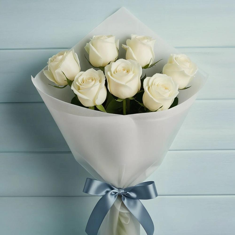 Букет 7 Белых роз Эдлесс Лав в Боброве